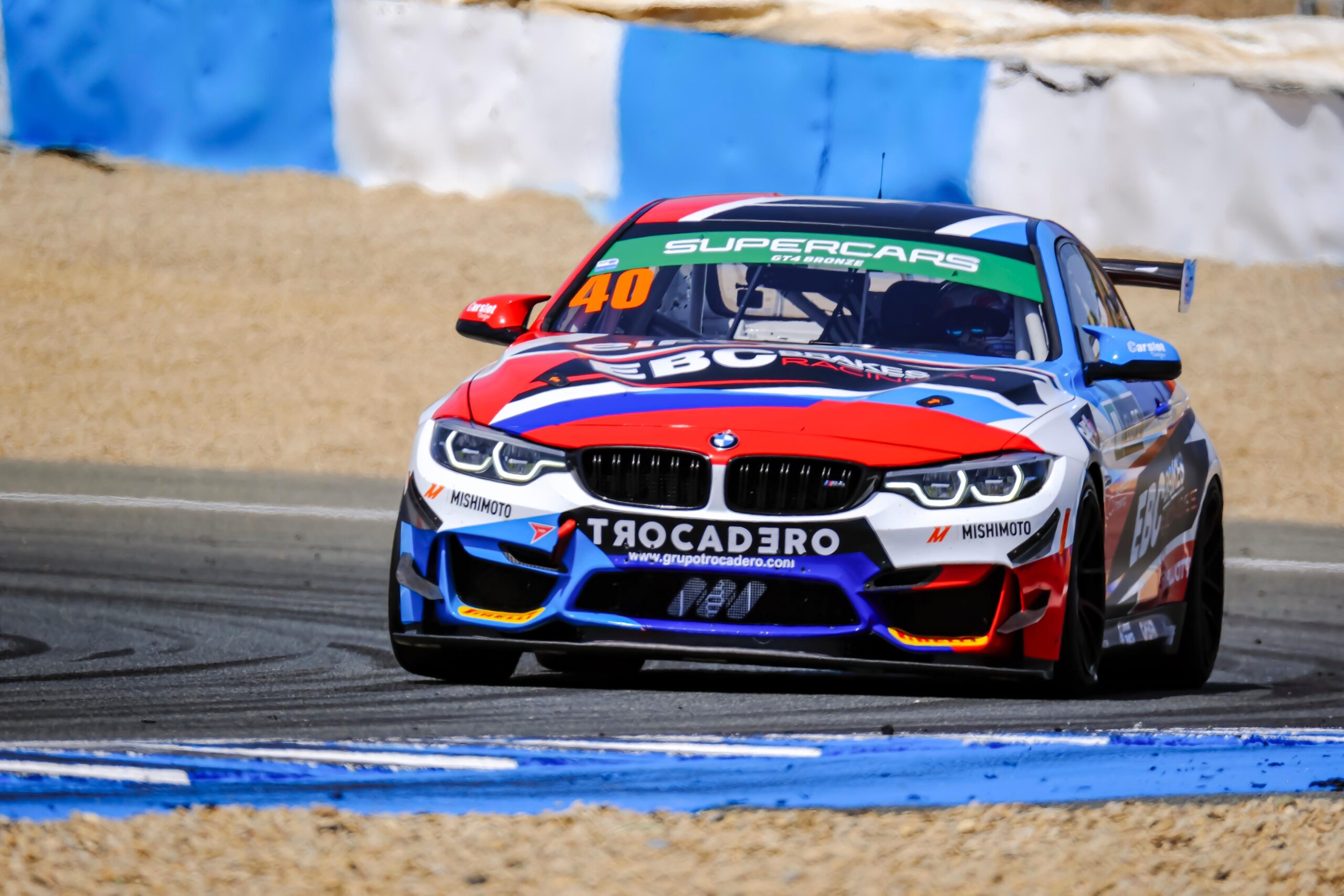 BMW M4 GT4 (F82)