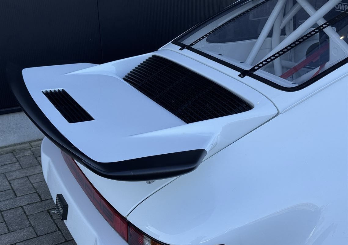 Porsche 911 RS Tribute