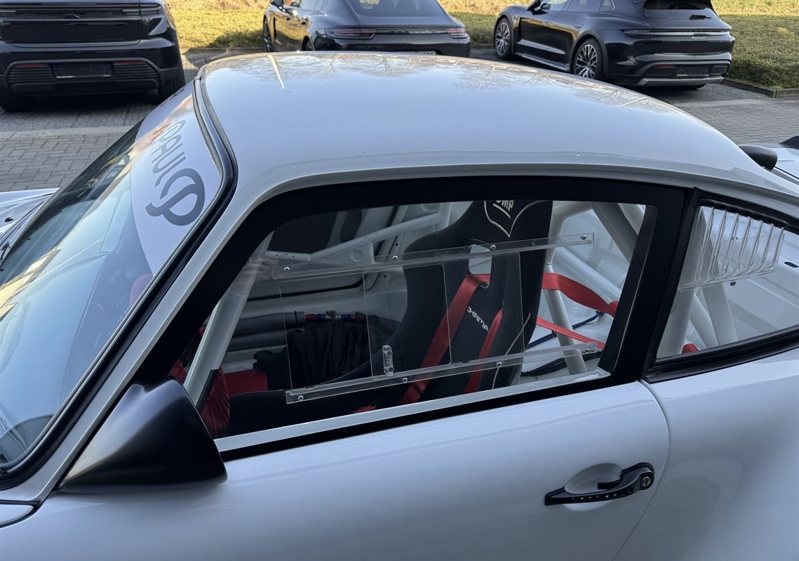 Porsche 911 RS Tribute