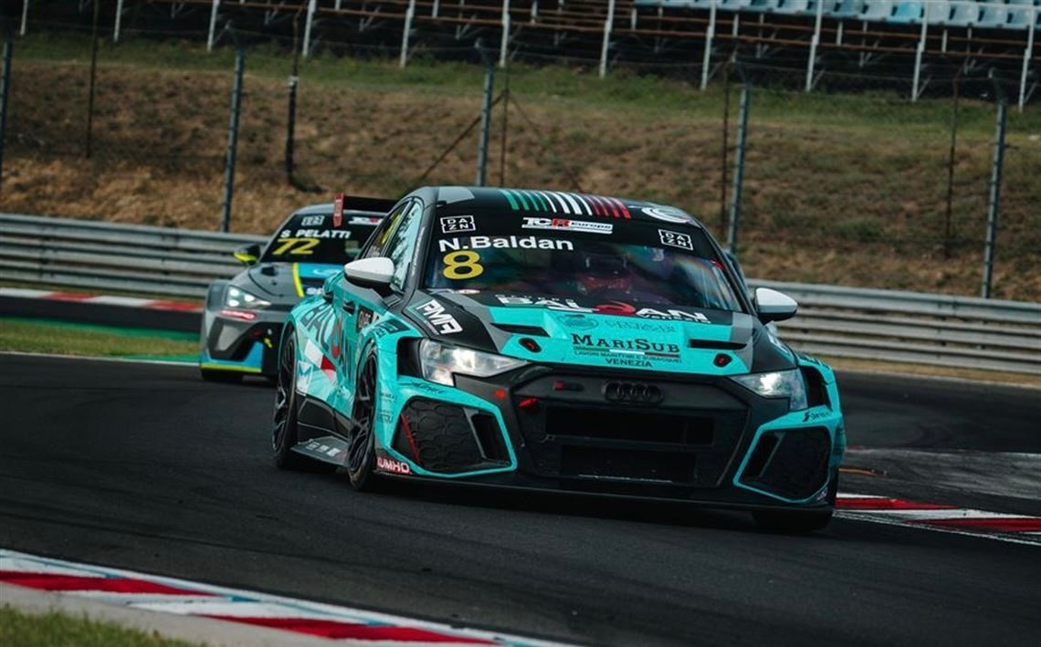 Audi RS3 LMS TCR