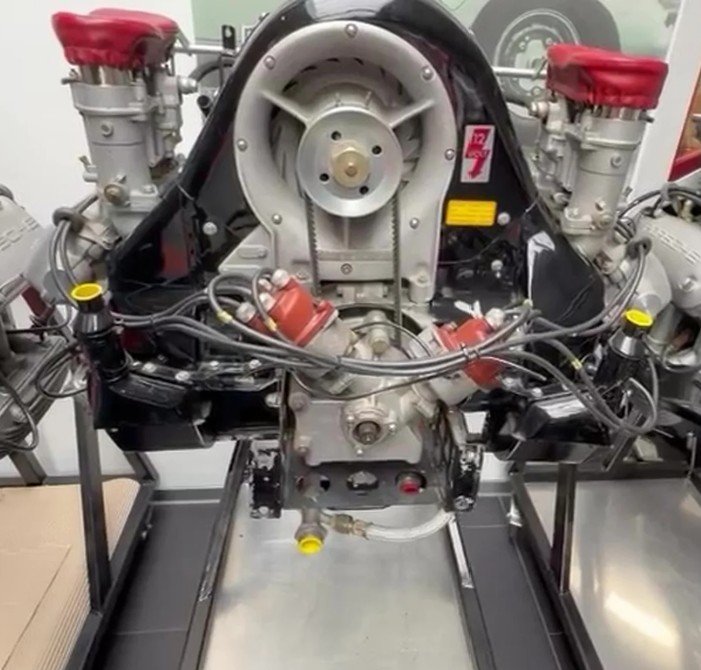 Porsche Furhmann Four-Cam Engine