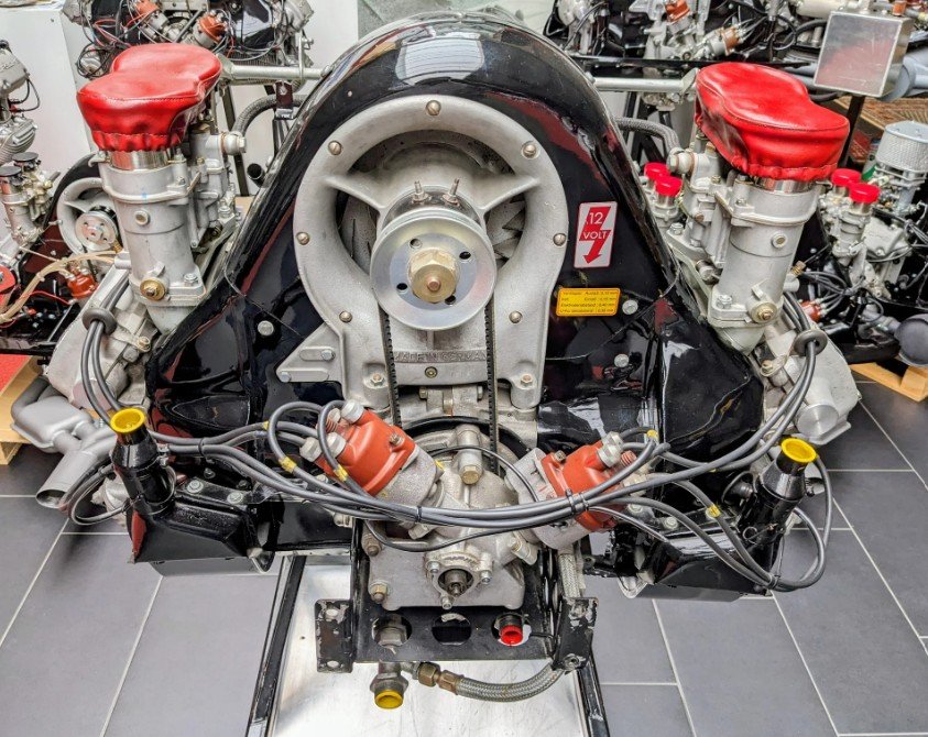 Porsche Furhmann Four-Cam Engine