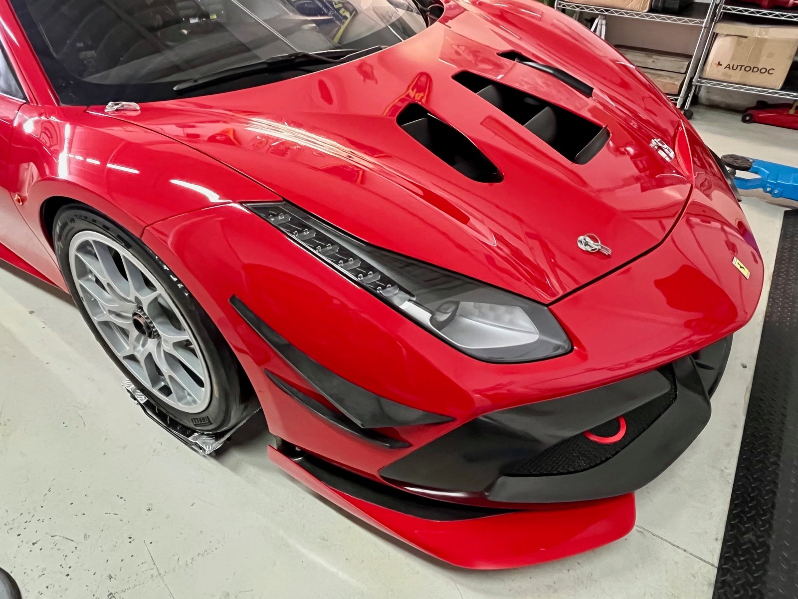 Ferrari 488 Challenge EVO 11.600km