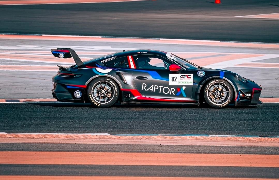 2 X Porsche 992 Cup Cars