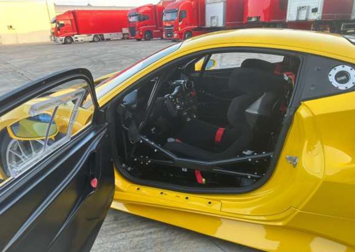 Ferrari 488 Challenge Evo