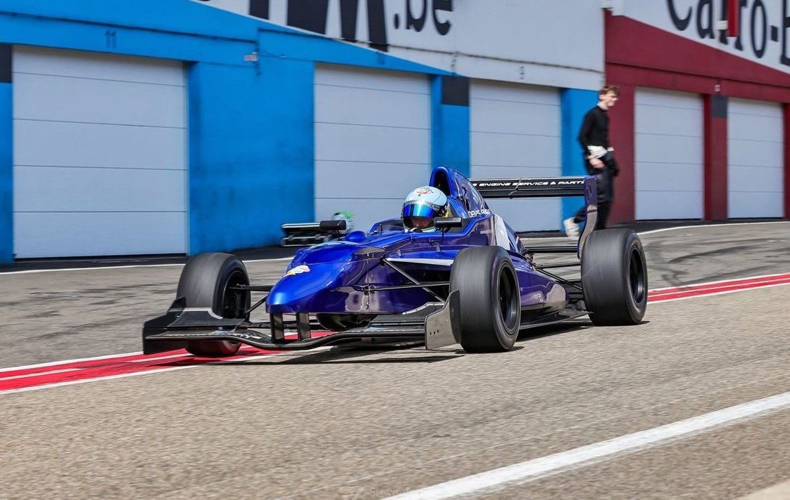 Renault FR2.0 Caparo