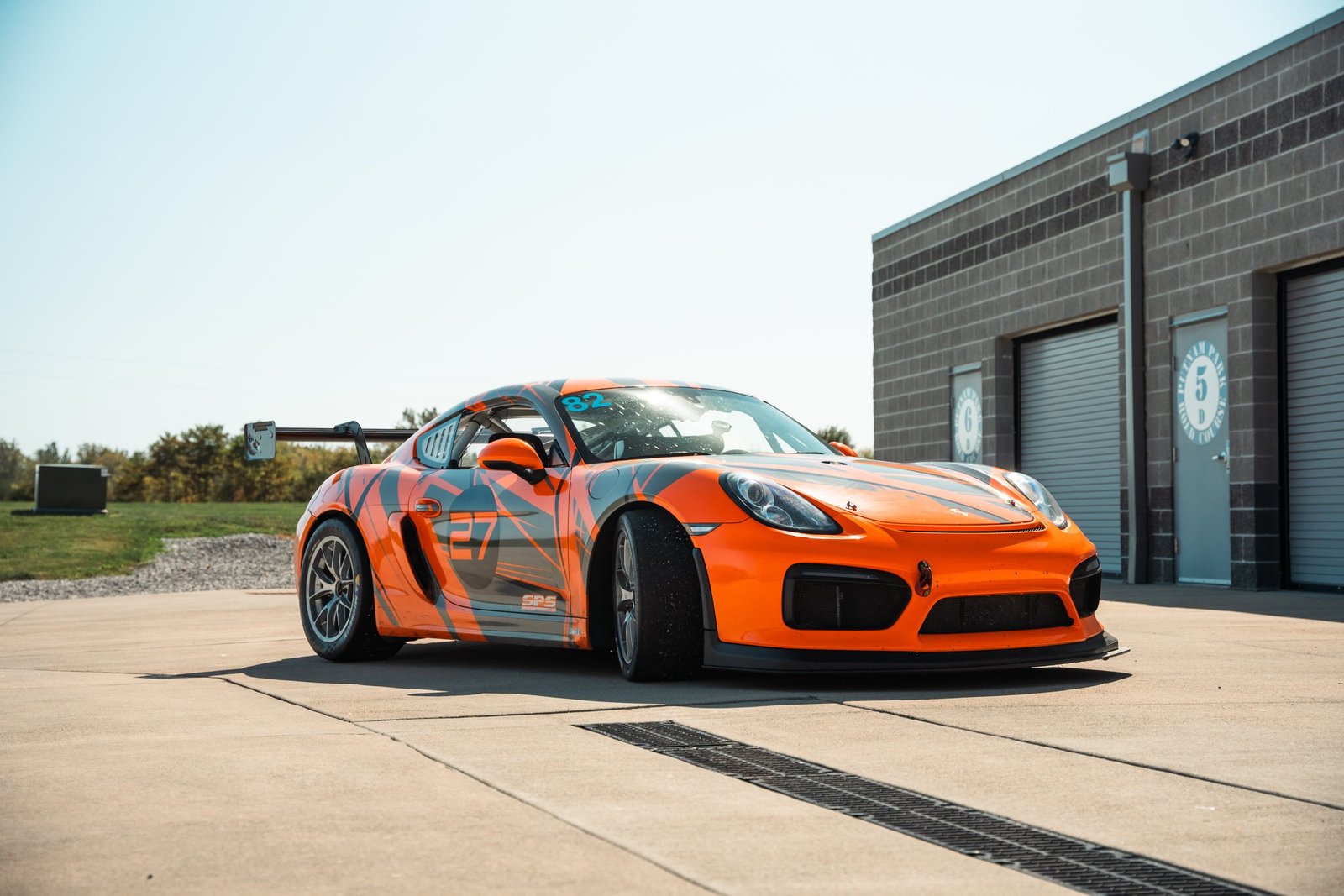 2016 Porsche Cayman GT4 Clubsport Competition (981) PDK – Orange