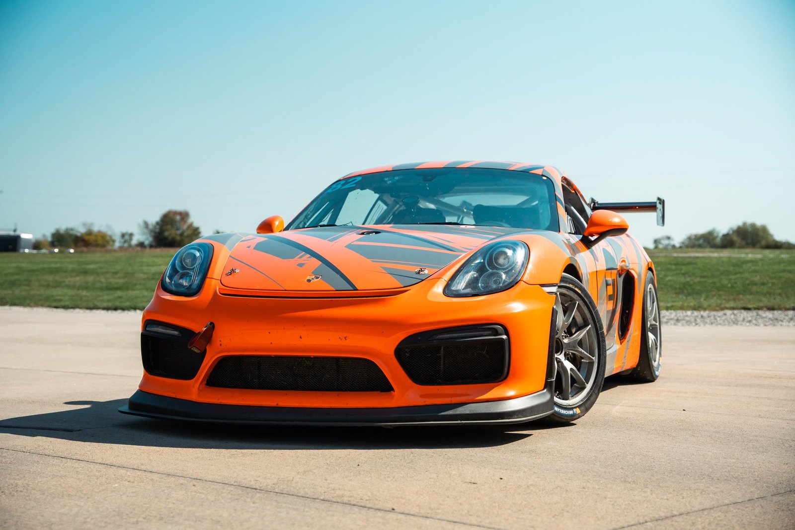 2016 Porsche Cayman GT4 Clubsport Competition (981) PDK – Orange